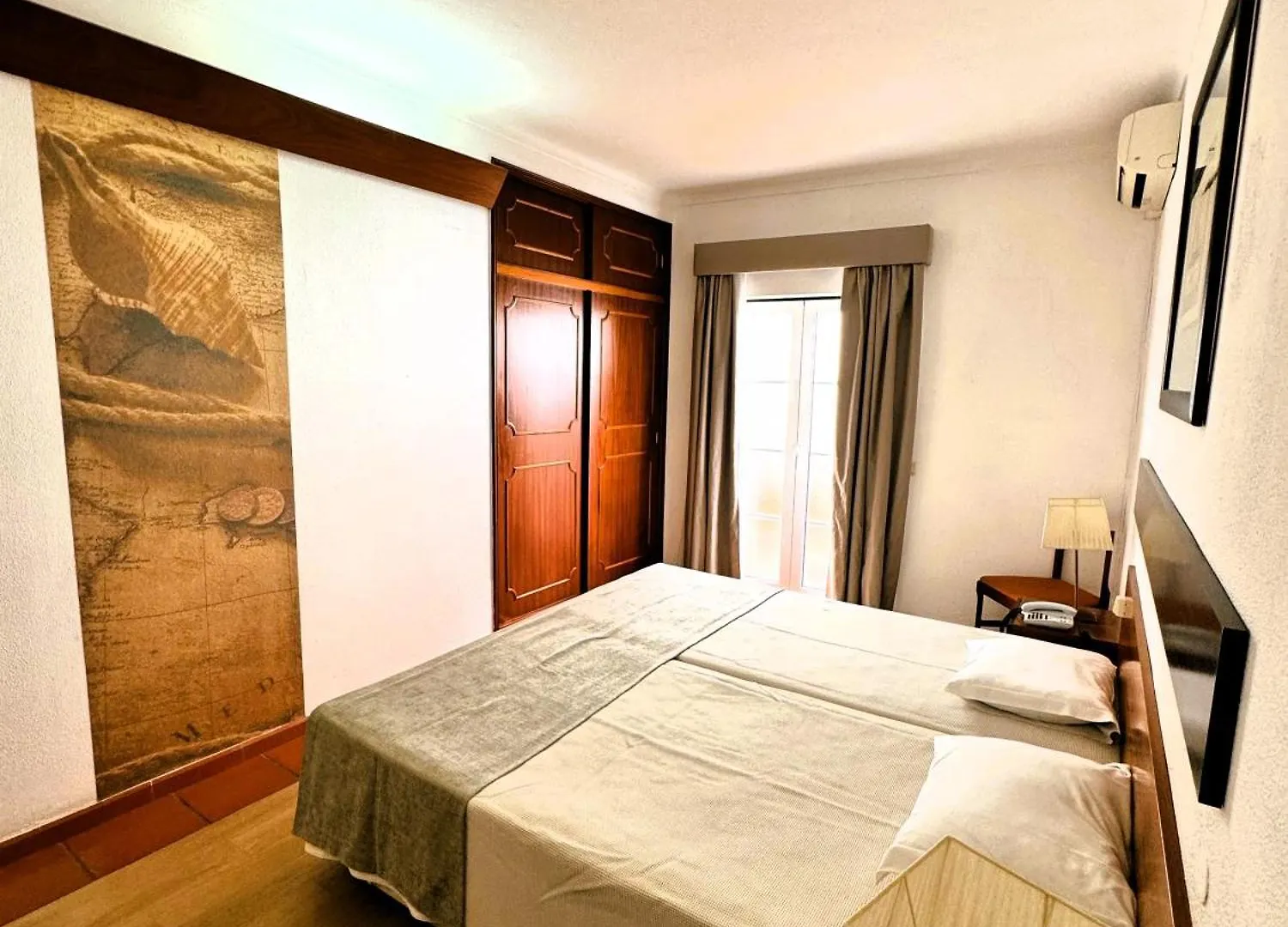 Lagosmar Story Hotel 2*, Lagos