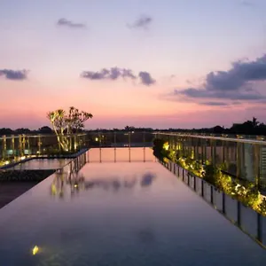 Santika 3* Seminyak