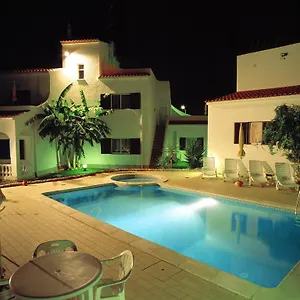 Pensionat Dona Ana Garden, Lagos